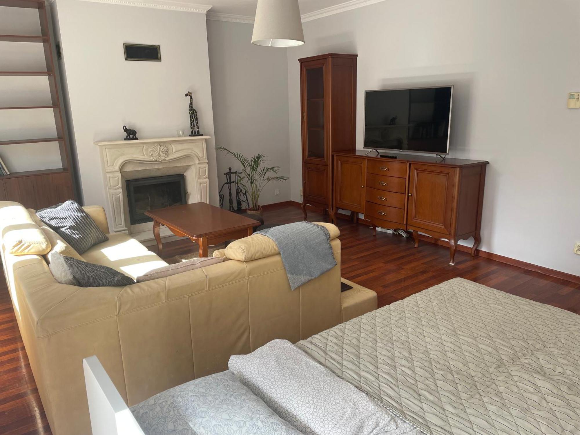 Airport Apartament